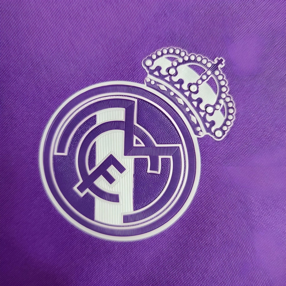 Real Madrid 2016/17 Away Kit
